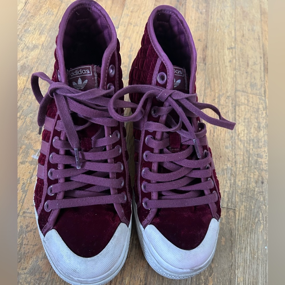 Adidas Platform Nizzas Velvet